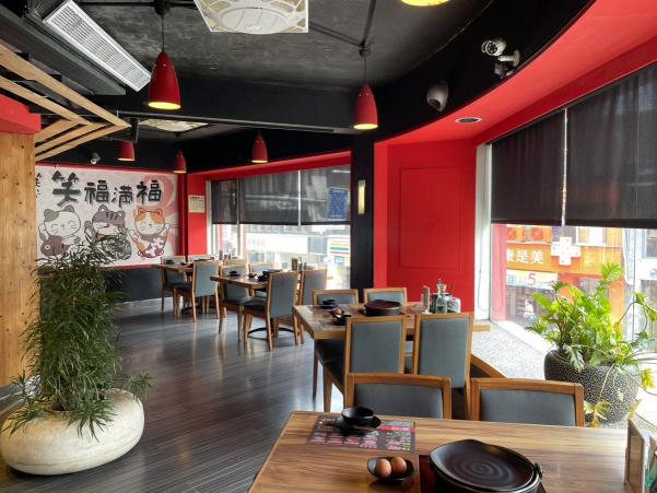 板橋店「晚班外場計時人員」