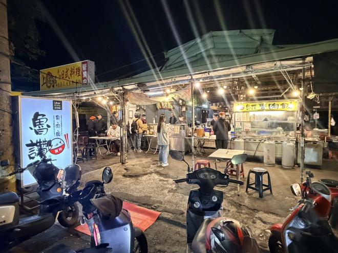 時薪201-210晚班兼職人員