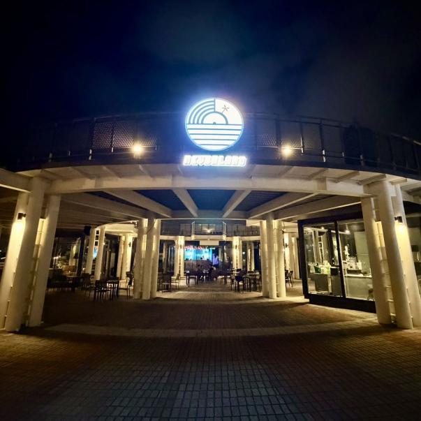 永無島 NEVERLAND 長期假日工讀生