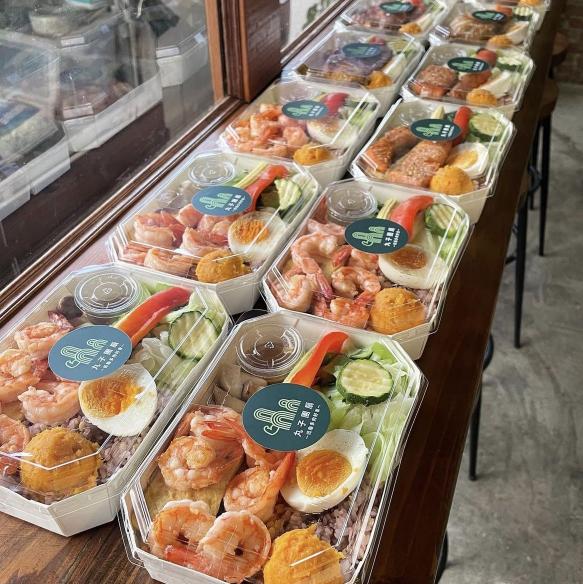 晚班內場工作夥伴