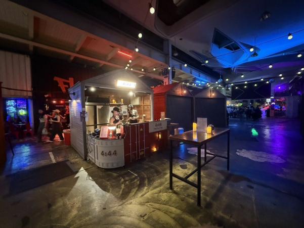4：44外帶式小酒吧（花博園區內）