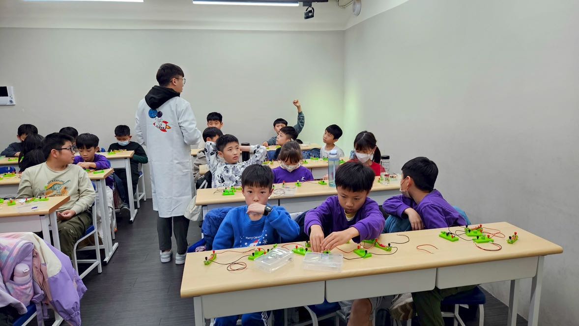 ［中和區］［彈性排班］平日、寒暑期兼職補習班才藝課學老師