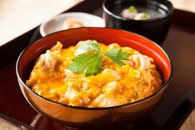 內外場兼職/計時/工讀夥伴【雞三和-高雄區】時薪$205-$250、加碼假日