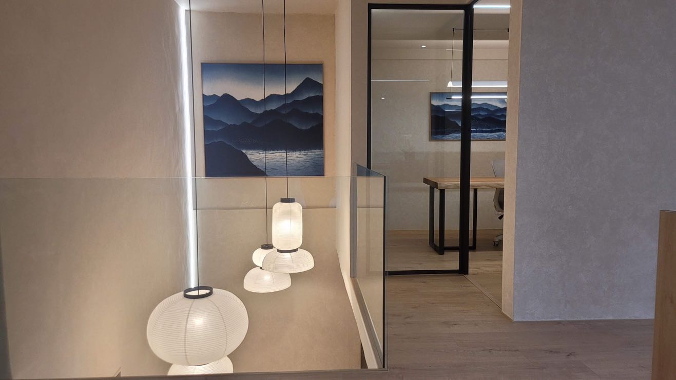 營運行銷企劃人員