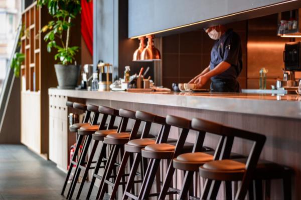 精緻印度料理餐廳外場人員