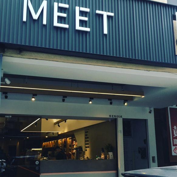 meet蘋果咖啡館，咖啡吧台手，早班兼職，二度就業，水果果汁銷售