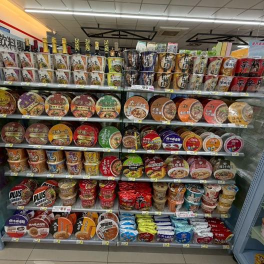 瑛才門市-7:00/11:00/12:00早班人員（需提供大頭照）