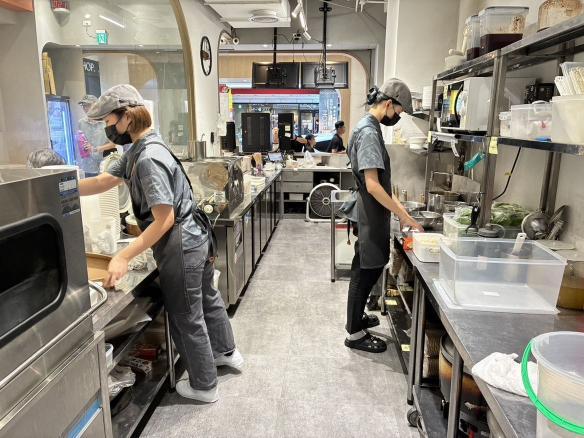 計時出餐工作人員