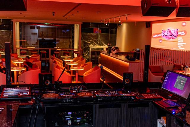 橙店夜酒櫃檯會計