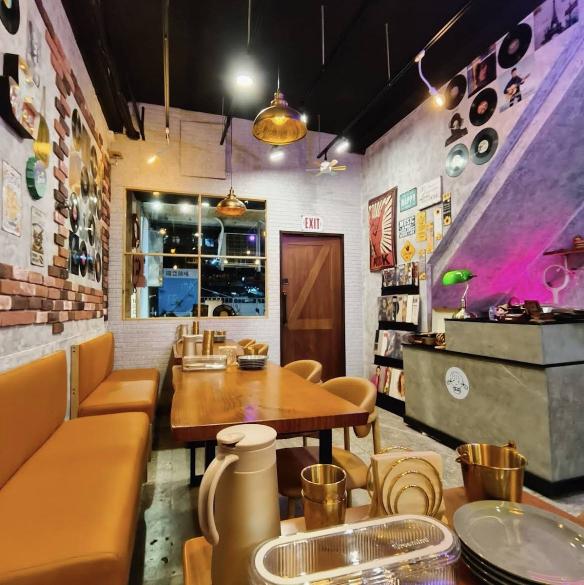 西門町小餐館外場兼職工讀