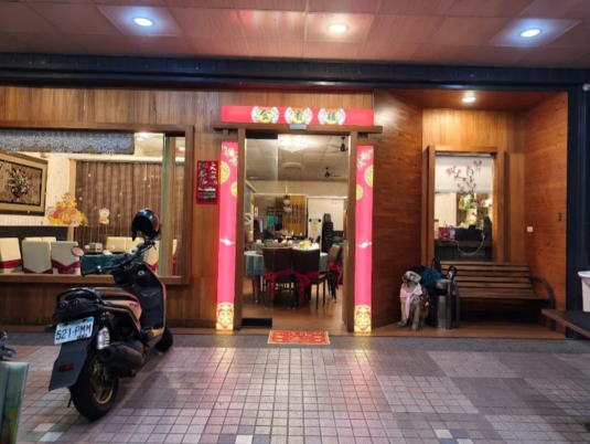 早班中午工讀（可再配合輪班及假日早晚佳）