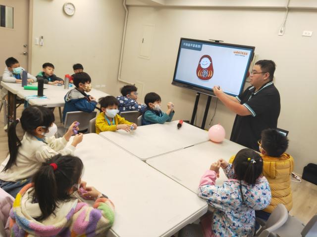 兒童STEAM創意動手做 暑期營隊老師(南投/草屯)