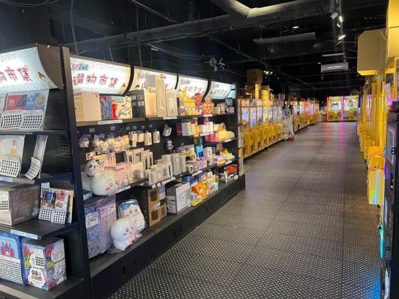 【FUN星球】 200/h~250/h 兼職補貨人員 娃娃機 零食場