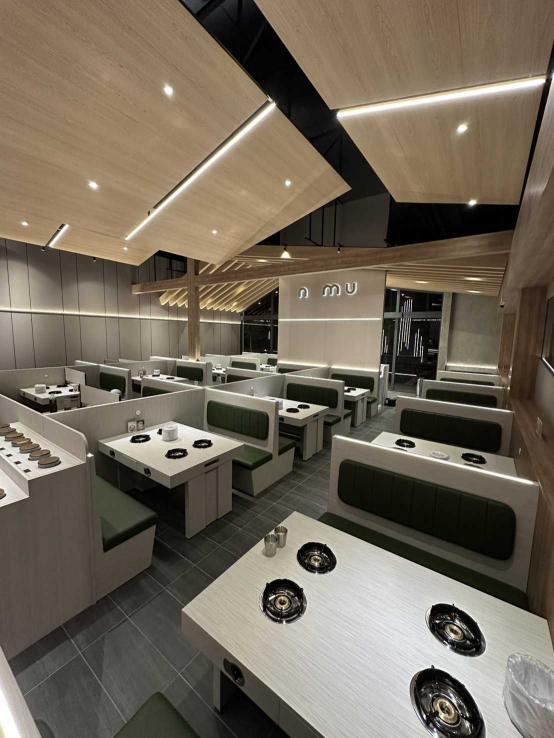 假日早班、晚班工讀