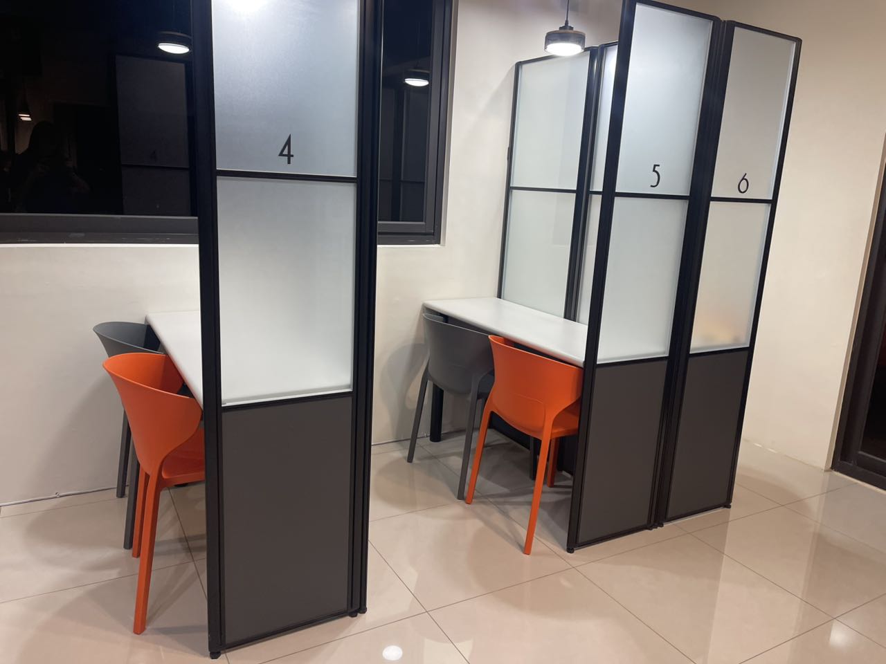 英文科任課老師