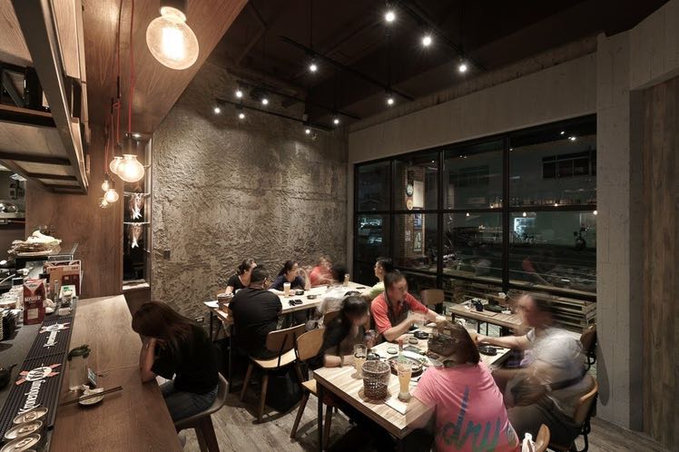 居酒屋工作夥伴