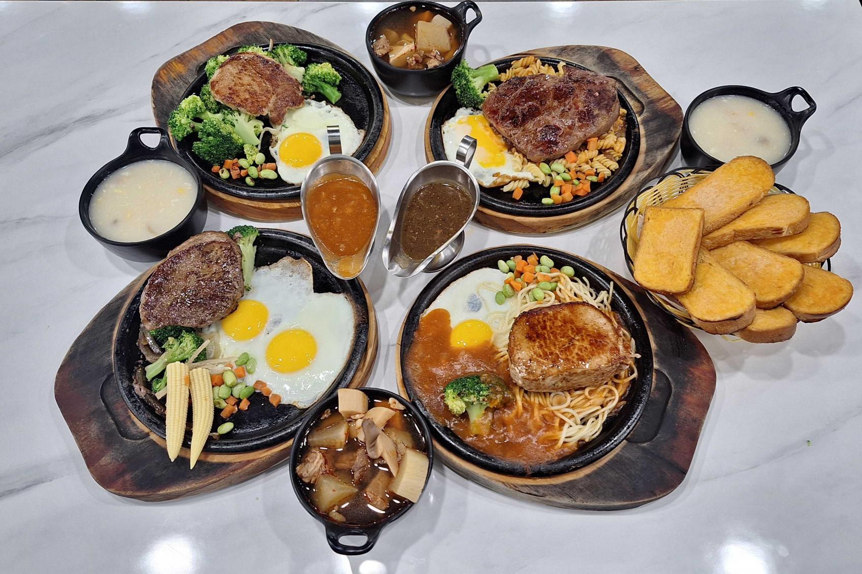 爭厚厚切牛排 徵人
時薪$196～220
｜自助吧吃到飽+鐵板麵吃的飽