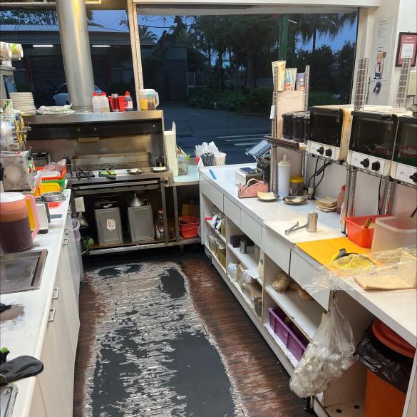 弘爺漢堡國際店-兼職人員