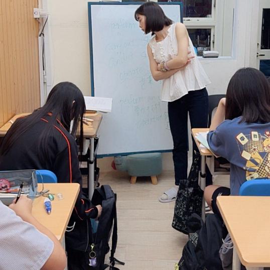 誠徵兼職英文老師