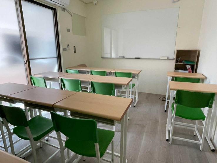 高國中小各科老師