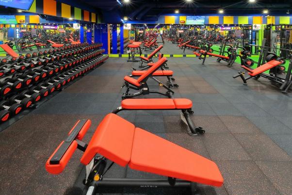 📍World Gym大園店🏋🏻‍♂️活動宣傳工讀生✨✨