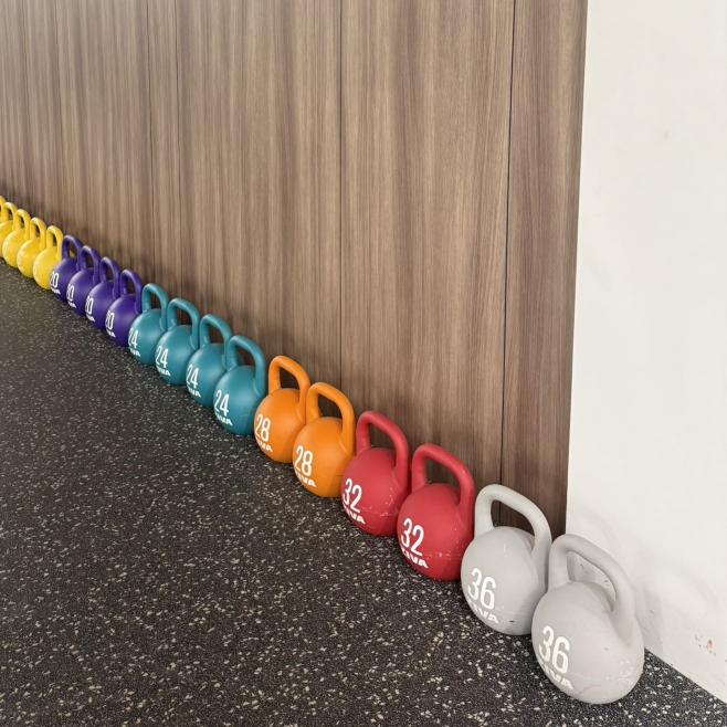 運動空間場地佈置服務人員