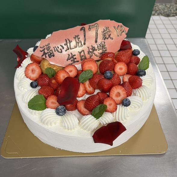 可以配合課表的晚班工讀人員