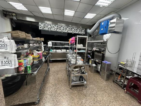 鍾記蒜香鹹酥雞（永和保福店、文山萬隆店）