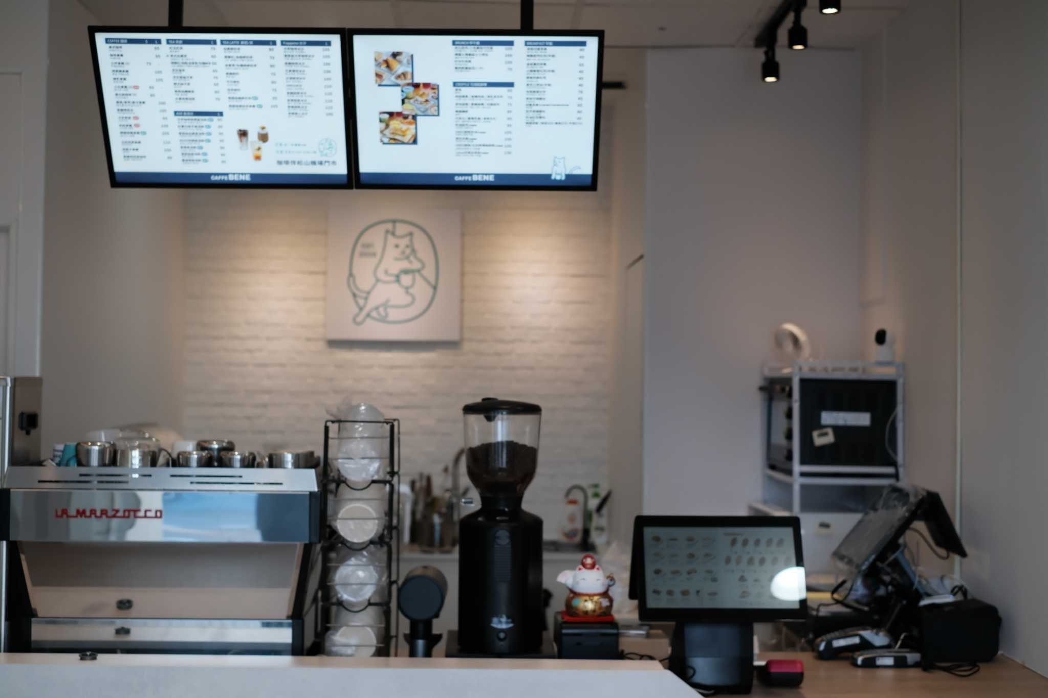 Caffebene_韓國連鎖咖啡店-松山機場門市-門市計時人員