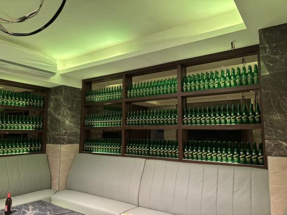 假日早班外場工讀生（週六14-18、週日10-18