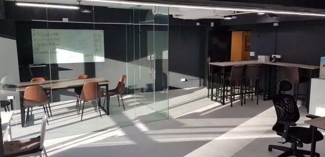 短影音助理主持人