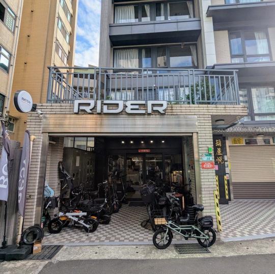 RIDER門市兼職人員