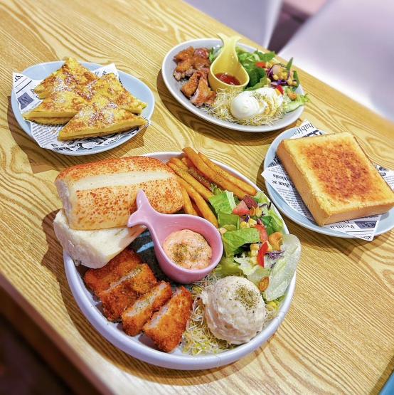 假日長期工讀生