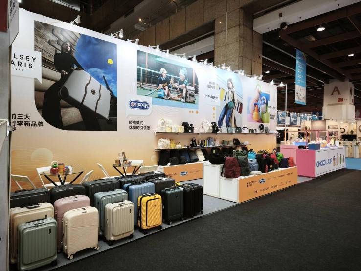 世貿一館撤場搬運工讀生