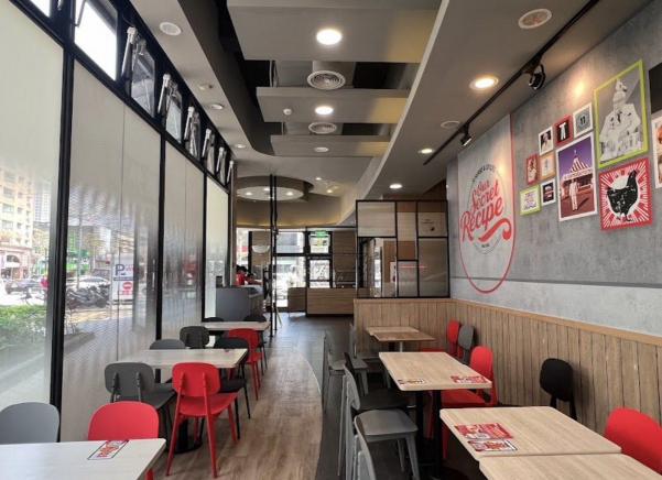 KFC 早班工讀人員06-13點（廚房區）一天平均4小時就可以領1萬以上