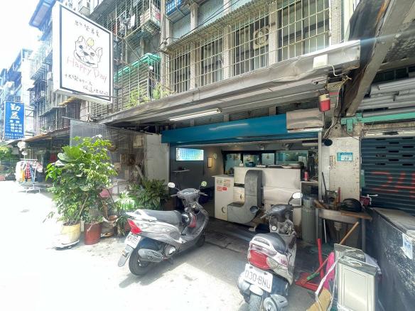 *早午餐店 平/假日兼職工讀