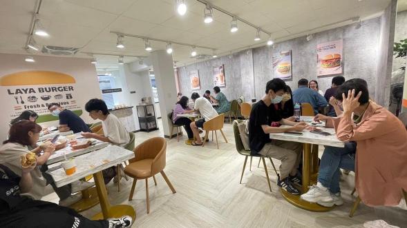 拉亞漢堡東海店-誠徵長期人員及煎台熟手
