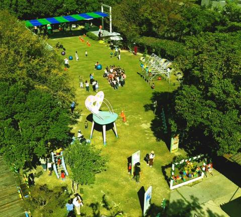 知名餐廳誠徵長期假日外場兼職