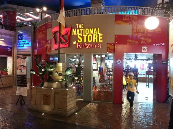 🛍️KidZania✨園區禮品 / 攝影紀念品服務專員🎁時薪最高220