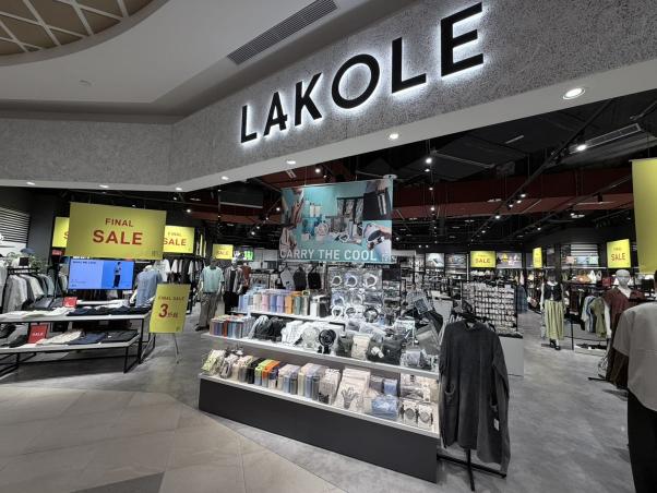❗️❗️南港LaLaport ❗️❗️LAKOLE 日系服飾兼職銷售人員✨無經驗可